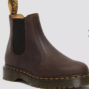 BEX CRAZY HORSE CHELSEA BOOTS